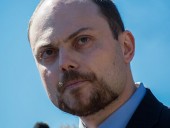 Не только Навального: Bellingcat узнал о попытках сотрудников ФСБ отравить советника Немцова Не только Навального: Bellingcat узнал о попытках сотрудников ФСБ отравить советника Немцова