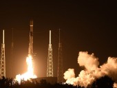 SpaceX запустила ракету Falcon 9 с 60 спутниками
