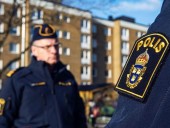 В Швеции мужчина напал с ножом на гражданских: пострадали восемь человек В Швеции мужчина напал с ножом на гражданских: пострадали восемь человек
