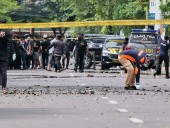 До 14 человек возросло число раненых при взрыве в католической церкви в Индонезии До 14 человек возросло число раненых при взрыве в католической церкви в Индонезии