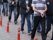 Турция приказала арестовать 532 человека из-за подозрений в связях с Гюленом Турция приказала арестовать 532 человека из-за подозрений в связях с Гюленом