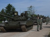 Россия передала Сербии десятки танков и БРДМ Россия передала Сербии десятки танков и БРДМ