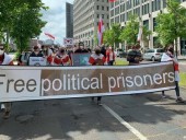 В городах Европы вышли на пикеты в поддержку задержанного в Минске Протасевича В городах Европы вышли на пикеты в поддержку задержанного в Минске Протасевича