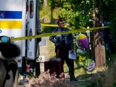 В США на вечеринке неизвестный открыл стрельбу: 2 человека погибли, более десятка раненых В США на вечеринке неизвестный открыл стрельбу: 2 человека погибли, более десятка раненых