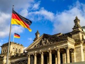 В Германии стало больше политически мотивированных преступлений В Германии стало больше политически мотивированных преступлений