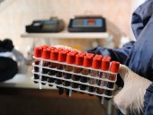 Британский Минздрав считает индийский штамм коронавируса на 40% заразнее Британский Минздрав считает индийский штамм коронавируса на 40% заразнее
