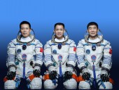 Корабль Шэньчжоу-12 состыковался с орбитальной станцией Китая Корабль Шэньчжоу-12 состыковался с орбитальной станцией Китая