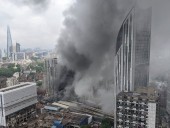В Лондоне на одной из станций метро произошел мощный взрыв В Лондоне на одной из станций метро произошел мощный взрыв