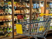 В Беларуси ввели регулирование цен на основные продукты питания В Беларуси ввели регулирование цен на основные продукты питания