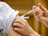 В течение двух недель США объявят распределение 80 млн вакцин в разные страны В течение двух недель США объявят распределение 80 млн вакцин в разные страны