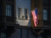 США уволили почти две сотни сотрудников посольств и консульств в России США уволили почти две сотни сотрудников посольств и консульств в России