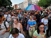 Тысячи людей приняли участие в ЛГБТ-прайде в Будапеште