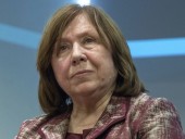 История в стиле Лукашенко: Нобелевский лауреат Светлана Алексиевич не смогла попасть на самолет во Вроцлав История в стиле Лукашенко: Нобелевский лауреат Светлана Алексиевич не смогла попасть на самолет во Вроцлав