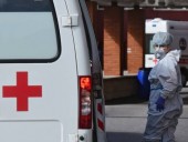 В России новый рекорд по количеству погибших от коронавируса за сутки - 697 человек В России новый рекорд по количеству погибших от коронавируса за сутки - 697 человек