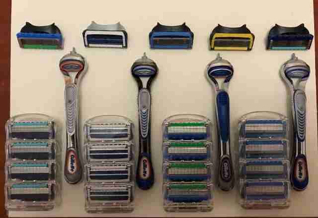 Купить сменные кассеты Gillette
