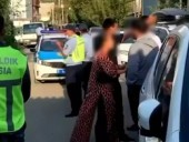 В Казахстане мужчина открыл стрельбу по судебным приставам, есть погибшие В Казахстане мужчина открыл стрельбу по судебным приставам, есть погибшие