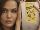 Анджелина Джоли выпустила новую книгу посвященную защите прав детей Анджелина Джоли выпустила новую книгу посвященную защите прав детей