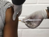 США откладывают 33 миллиона доз вакцины от Covid для Африки США откладывают 33 миллиона доз вакцины от Covid для Африки