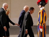 Папа Римский призвал Байдена усилить противодействие последствиям изменения климата Папа Римский призвал Байдена усилить противодействие последствиям изменения климата
