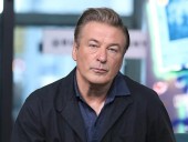 Актер Алек Болдвин дал первое интервью после смерти Галины Гатчинс Актер Алек Болдвин дал первое интервью после смерти Галины Гатчинс