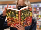 Джоан Роулинг выпустила первую после Гарри Поттера детскую книгу Джоан Роулинг выпустила первую после Гарри Поттера детскую книгу