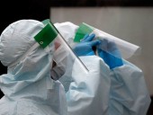 В Китае зафиксировали масштабную вспышку COVID-19 В Китае зафиксировали масштабную вспышку COVID-19