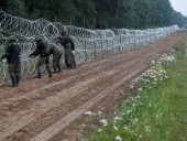 В ЕС заявили, что ситуация с мигрантами на границе Польши и Беларуси приобрела геополитическое значение В ЕС заявили, что ситуация с мигрантами на границе Польши и Беларуси приобрела геополитическое значение