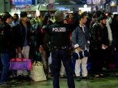 В Германию в октябре прибыло более 5 тысяч мигрантов из Беларуси В Германию в октябре прибыло более 5 тысяч мигрантов из Беларуси