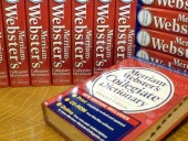 Словарь Merriam-Webster выбрал вакцину словом 2021 года