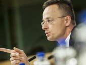 После газовых соглашений: Путин дал главе МИД Венгрии Сийярто орден Дружбы После газовых соглашений: Путин дал главе МИД Венгрии Сийярто орден Дружбы