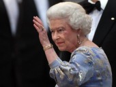 Елизавета II попросила принца Вильма и его семью не летать на вертолетах