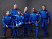 Blue Origin третий раз отправила туристов в космос: на борту были телеведущий и дочь астронавта Blue Origin третий раз отправила туристов в космос: на борту были телеведущий и дочь астронавта