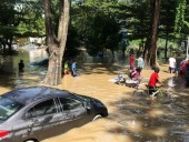 Сильные наводнения в Малайзии: число жертв возросло Сильные наводнения в Малайзии: число жертв возросло