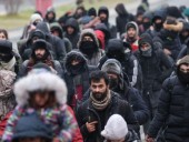 Литва отправила в Ирак самую большую группу нелегальных мигрантов - 98 человек Литва отправила в Ирак самую большую группу нелегальных мигрантов - 98 человек