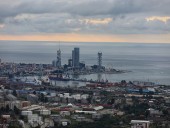 В Батуми жители жалуются на резкий запах газа - причиной мог стать нефтяной танкер в порту В Батуми жители жалуются на резкий запах газа - причиной мог стать нефтяной танкер в порту