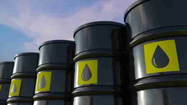Ёмкости для нефтепродуктов: советы по правильному выбору