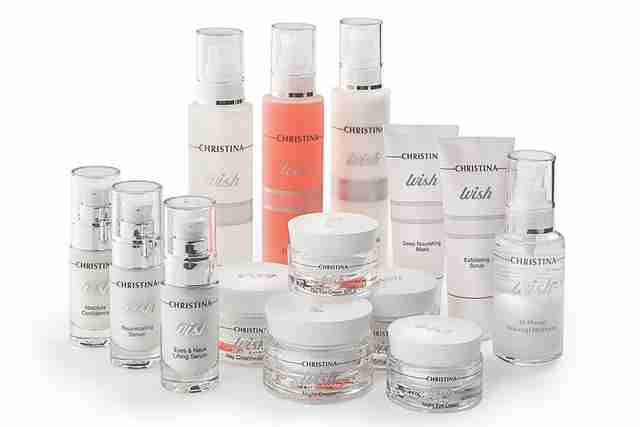 Искусство Красоты: Почему профессиональная косметика — ключ к совершенству