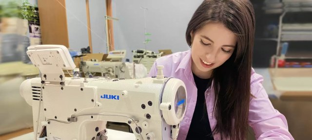 Инновации в пошиве: от ткани до логотипа Инновации в пошиве: от ткани до логотипа