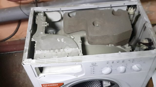 Секреты долгой жизни стиральной машины Indesit Секреты долгой жизни стиральной машины Indesit